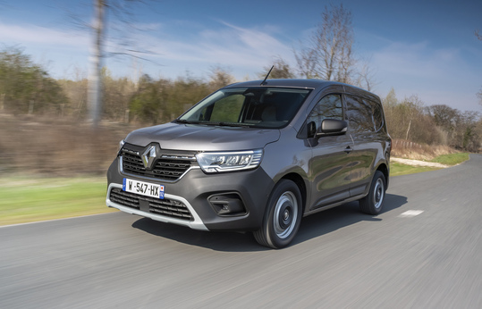 Nuevas fotos espía del Renault Kangoo 2020