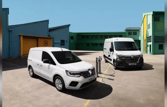 Renault lidera la electrificación en Europa con 200 nuevas estaciones de supercargadores
