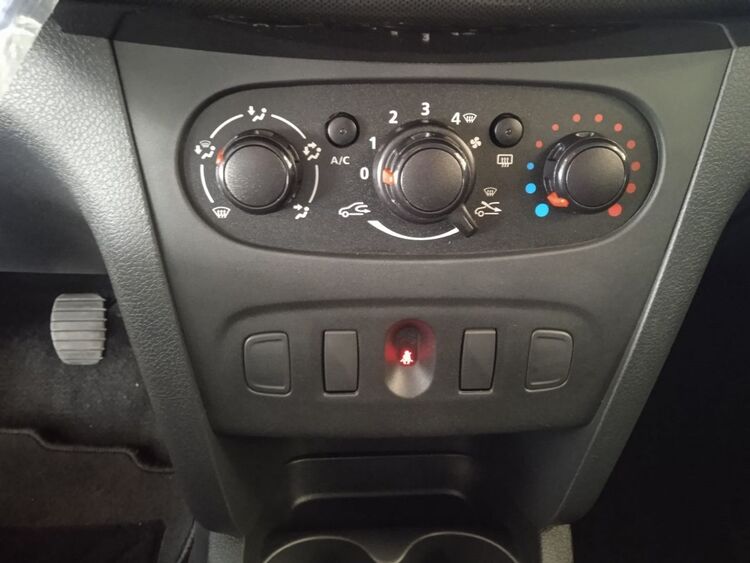 Dacia Sandero Stepway Essential foto 20