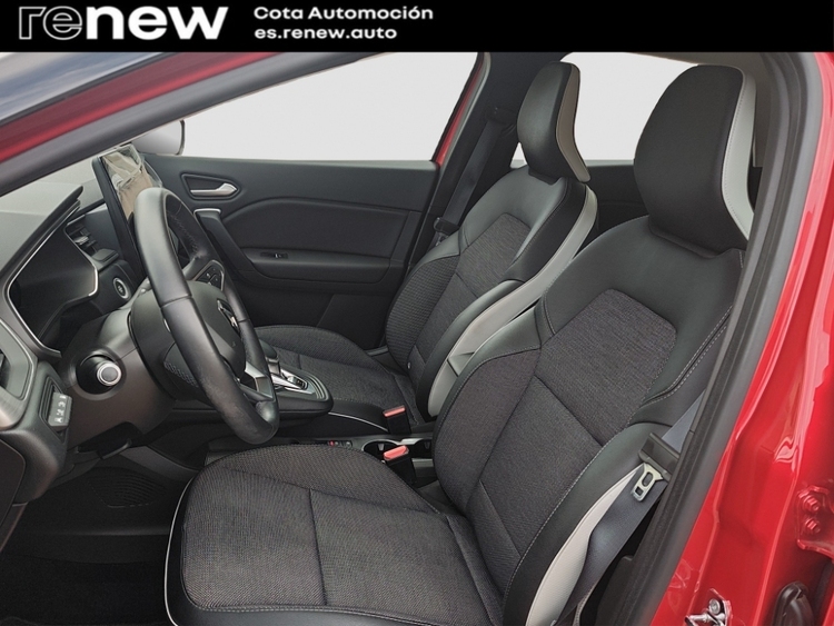 Renault Captur II ZEN E-TECH HIBRIDO ENCHUFABLE foto 6