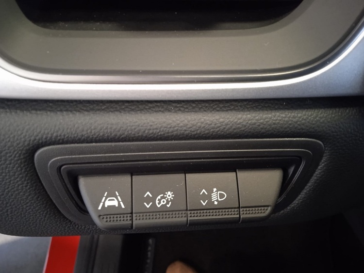 Renault Captur II Techno Fast Track foto 22