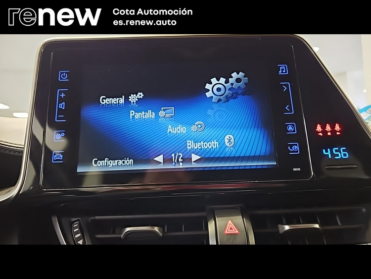 Toyota C-HR Hybrid Advance foto 16