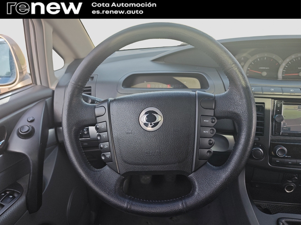 Ssangyong Rodius Xdi Limited AWD foto 13