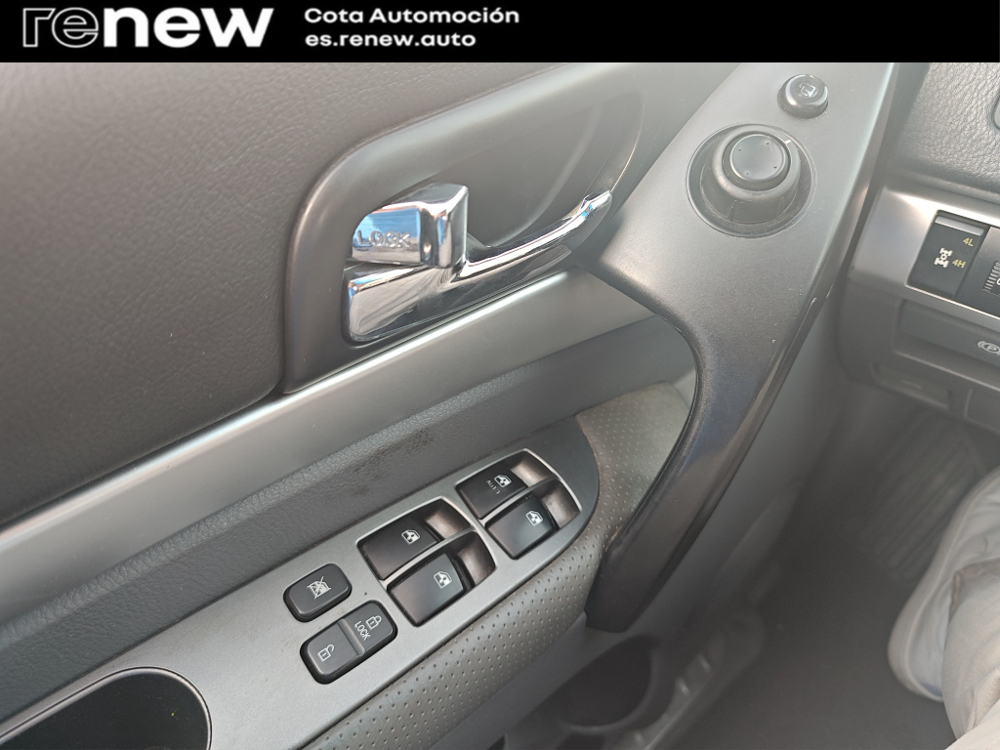 Ssangyong Rodius Xdi Limited AWD foto 15