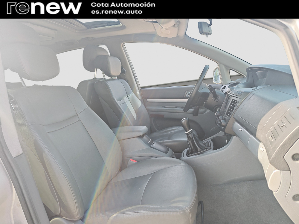 Ssangyong Rodius Xdi Limited AWD foto 18