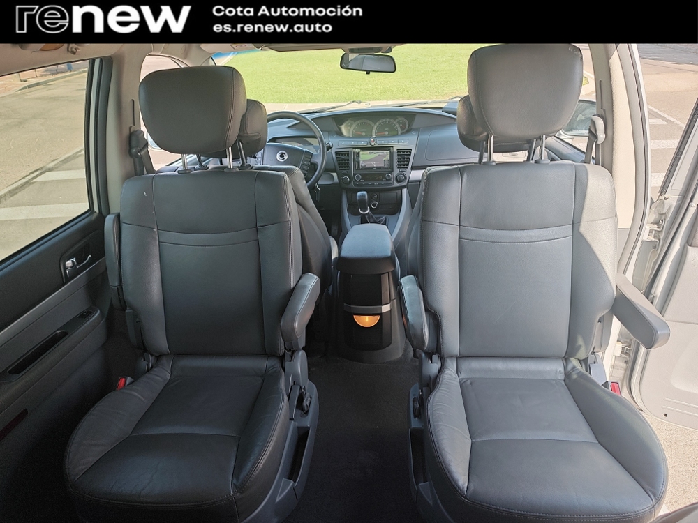 Ssangyong Rodius Xdi Limited AWD foto 24
