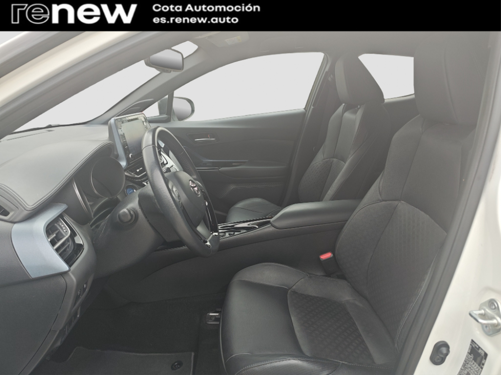 Toyota C-HR Hybrid GR Sport foto 6