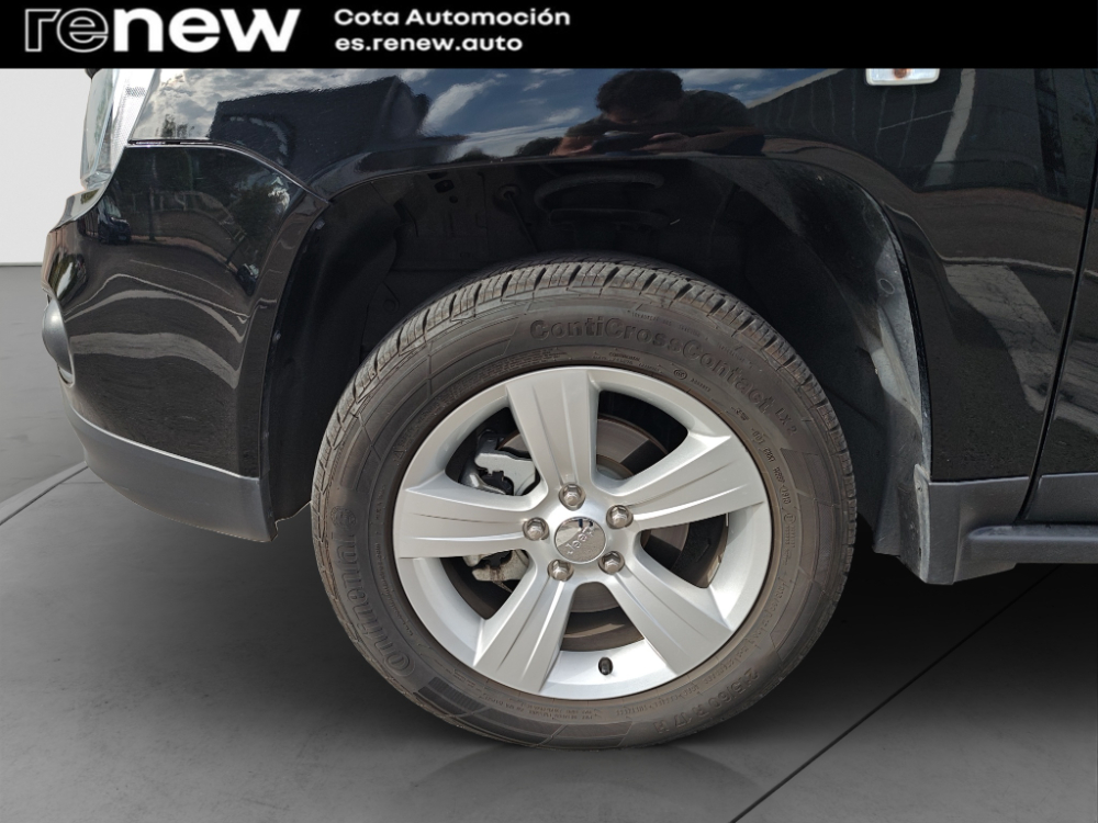 Jeep Compass Sport 4x2 foto 22
