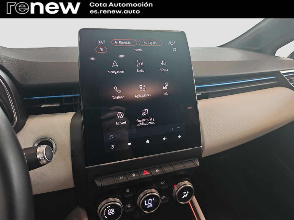 RENAULT Clio Zen ETech Hibrido foto 17