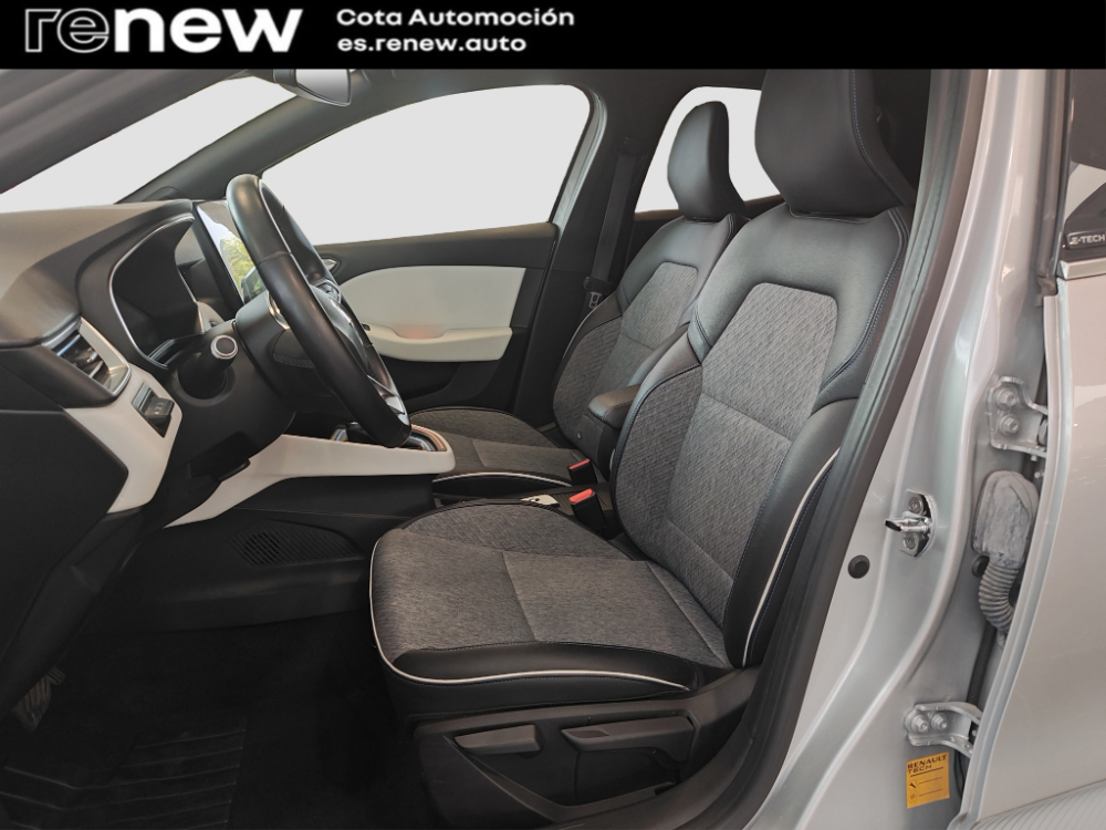 RENAULT Clio Zen ETech Hibrido foto 6
