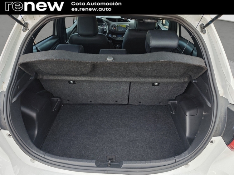 Toyota Yaris Hybrid Advance foto 18