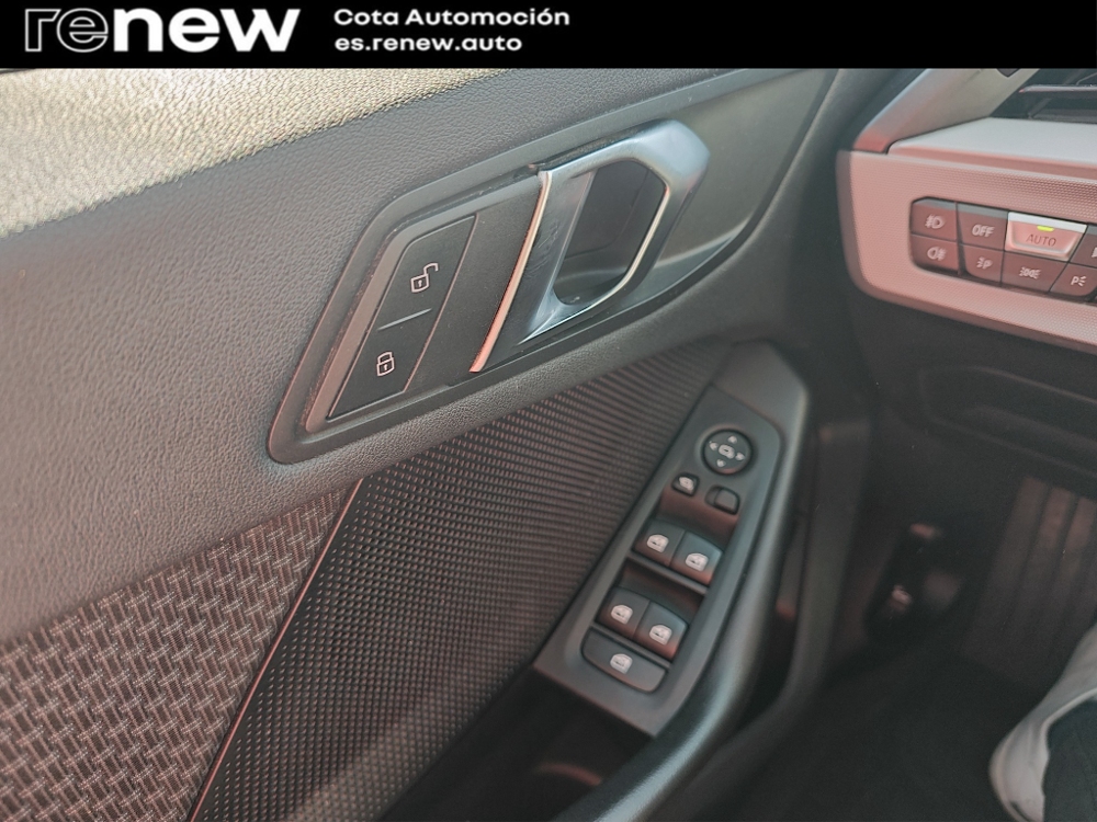 BMW Serie 1 118d foto 16