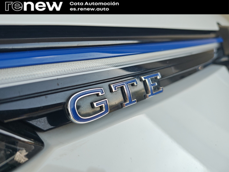 Volkswagen Golf VIII GTE eHybrid foto 19