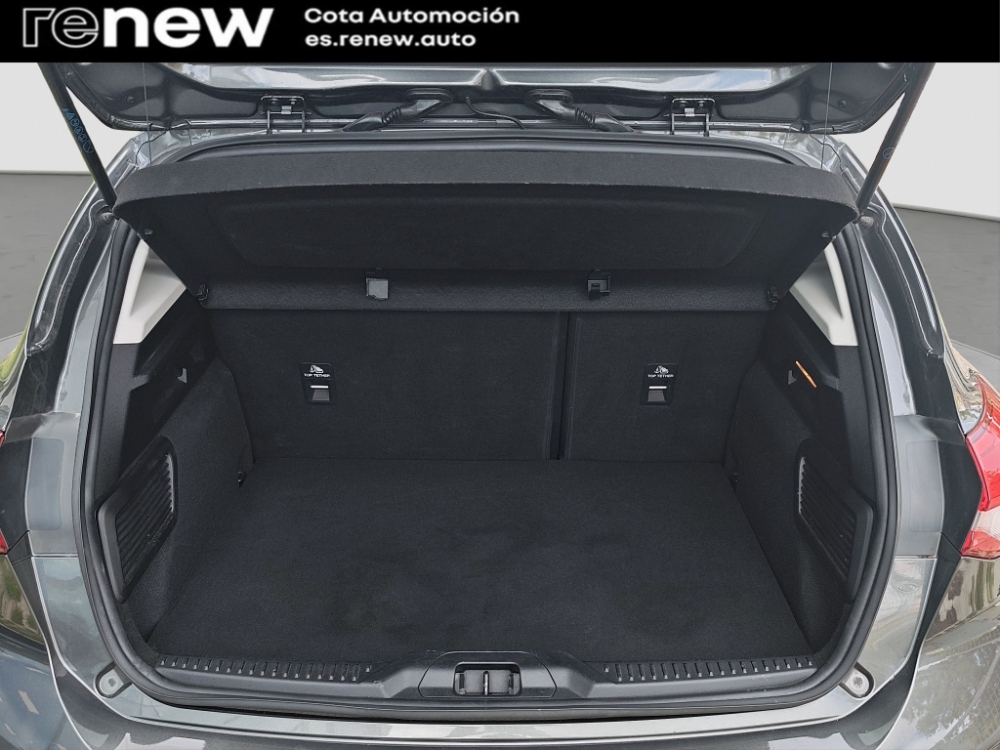 Ford Focus Titanium miniatura 18