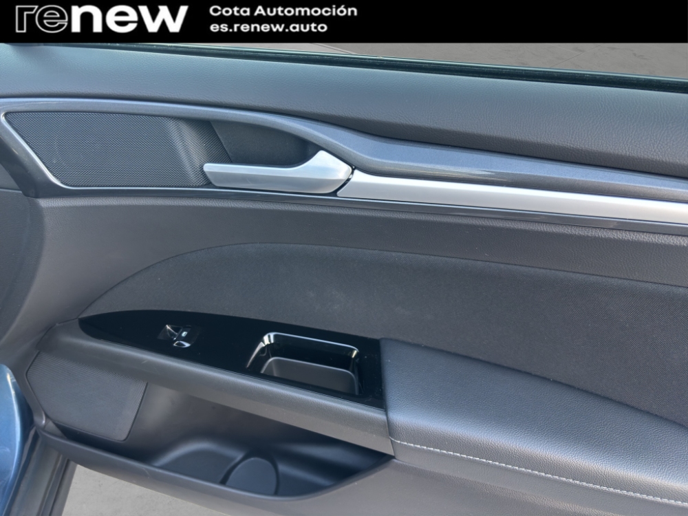 Ford Mondeo Trend miniatura 19