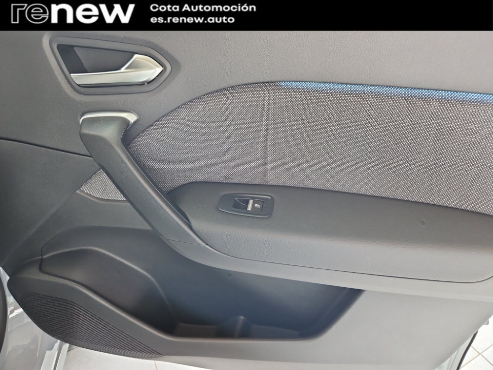 Renault Captur II Techno miniatura 19