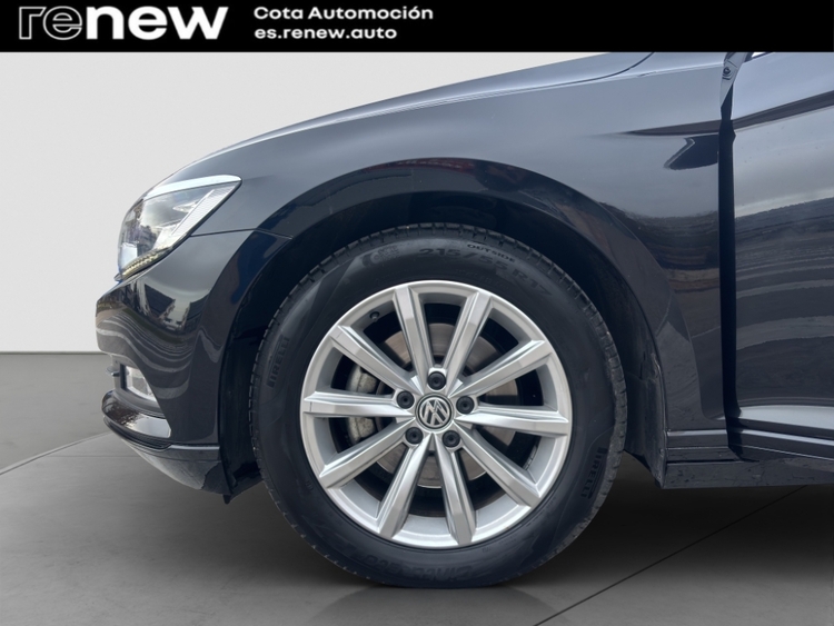 Volkswagen Passat Advance BMT foto 21