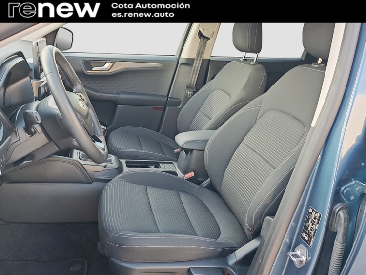 Ford Kuga Hybrid Titanium foto 6