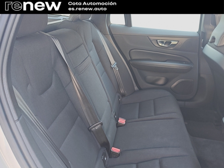 Volvo V60 Combi Momentum Pro foto 20