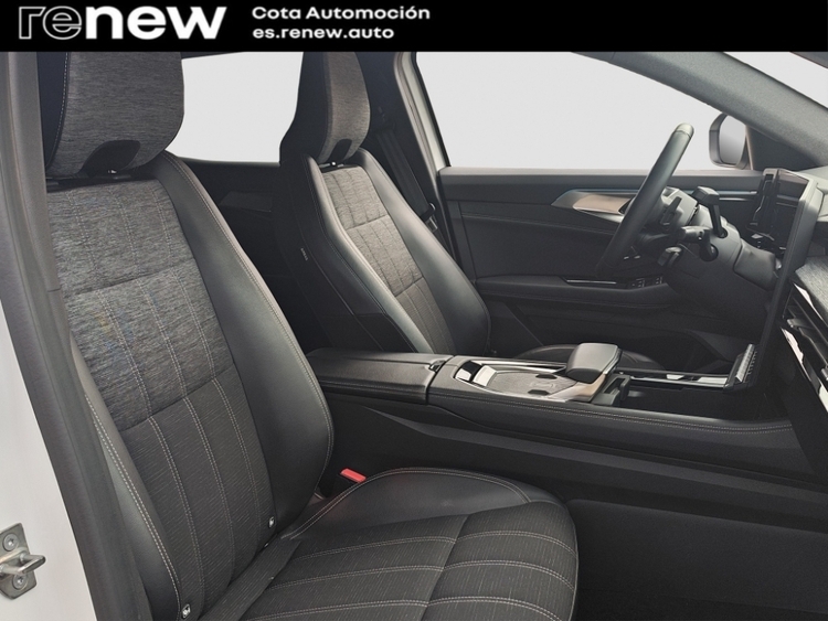 RENAULT AUSTRAL TECHNO FULL HYBRID E-Tech 200 foto 17