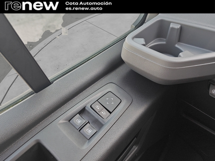 Renault Master 3,5t L2H2 BLUE dCi 130 Advance foto 15