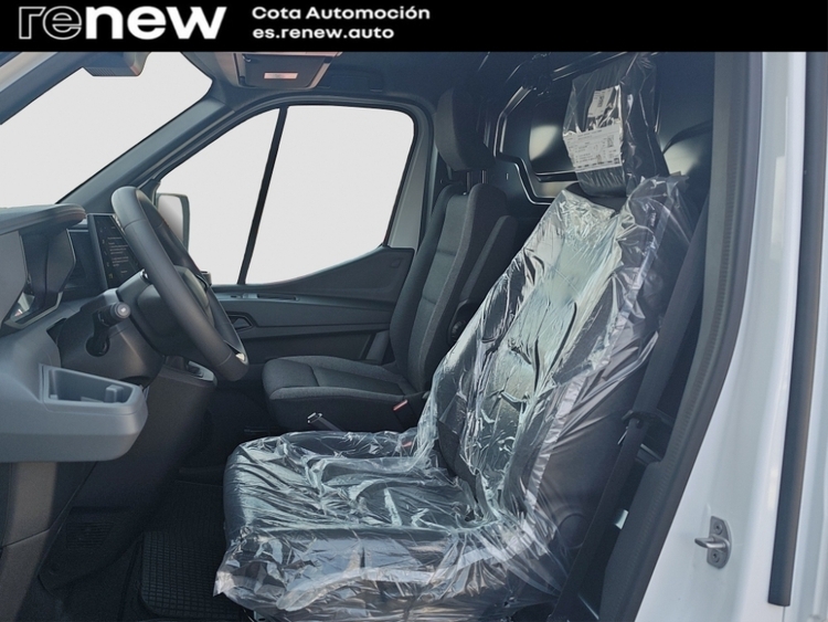 Renault Master 3,5t L2H2 BLUE dCi 130 Advance foto 6