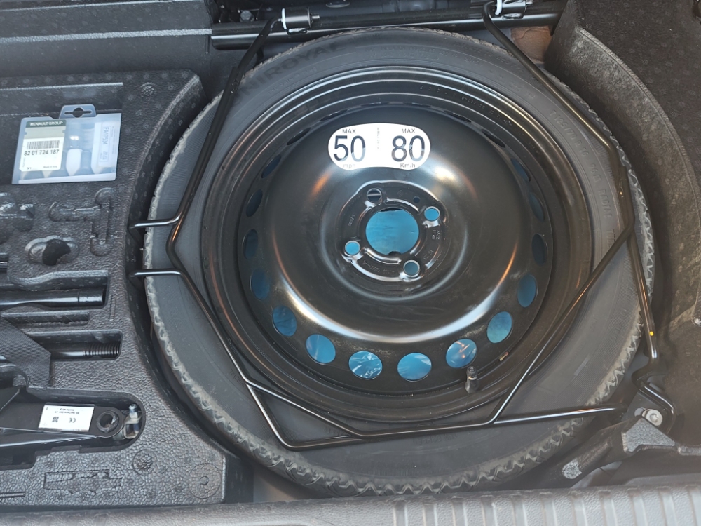 Renault Clio Techno miniatura 28