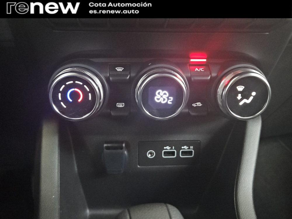 Renault Clio Evolution miniatura 25