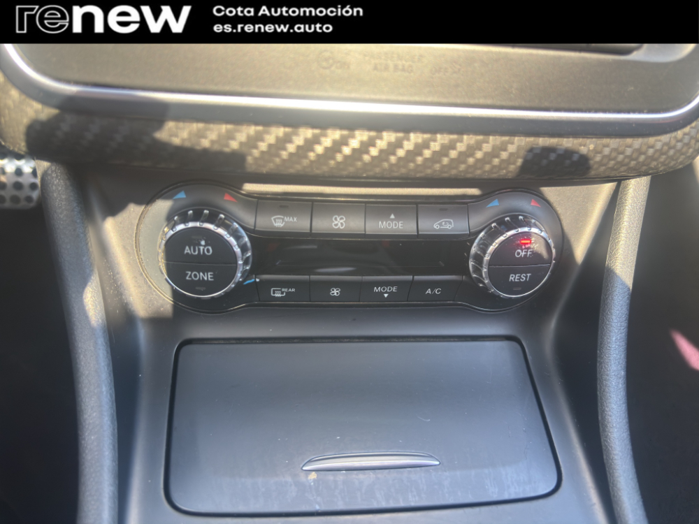 Mercedes-Benz Clase A A 200 BlueEfficiency (176.043) miniatura 18