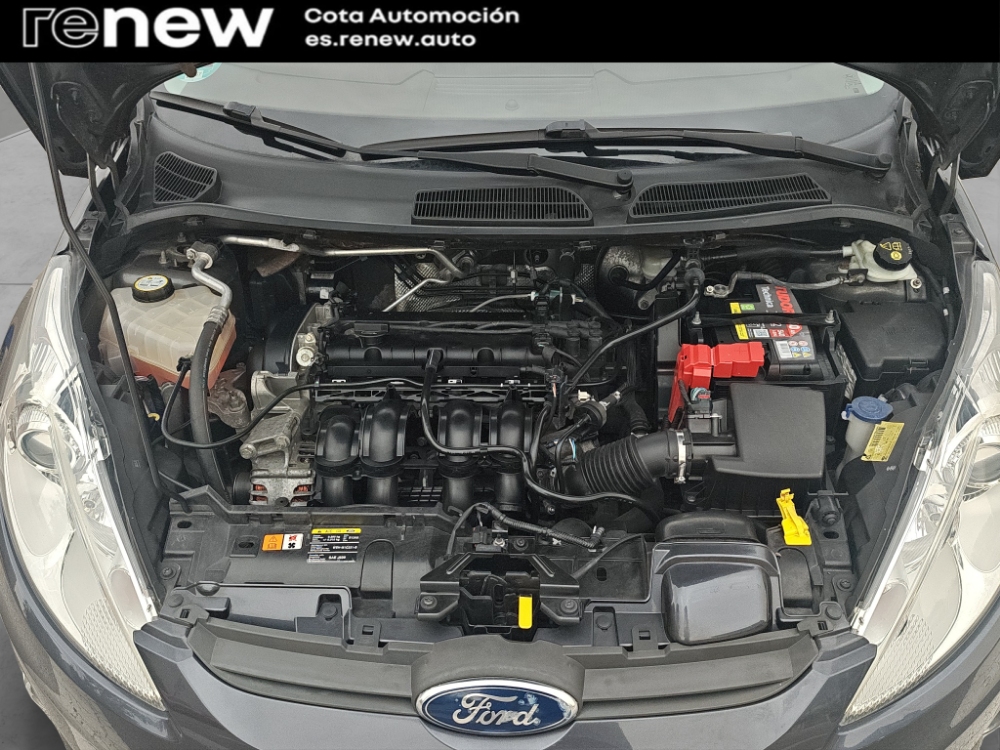 Ford Fiesta Titanium miniatura 21