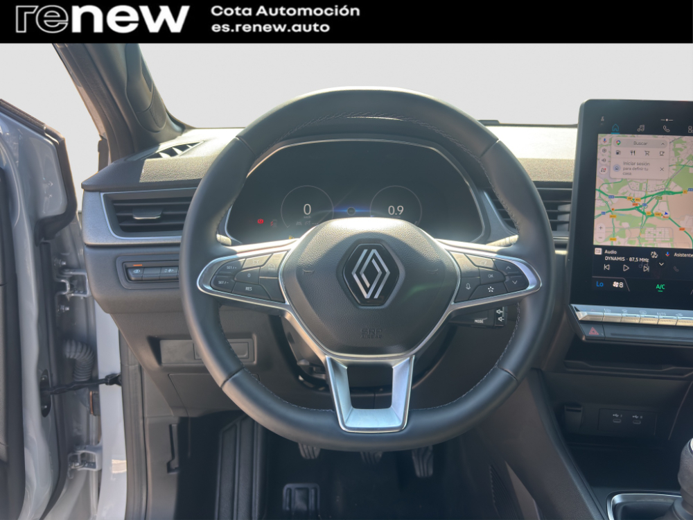 Renault Captur II Techno miniatura 14