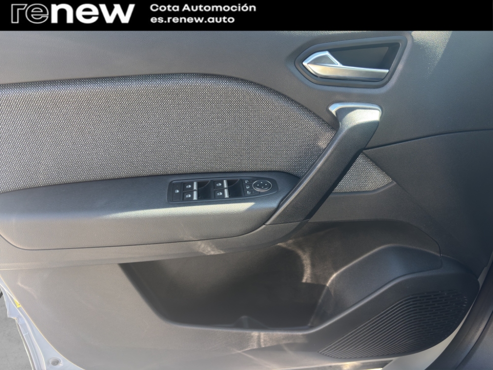 Renault Captur II Techno miniatura 16