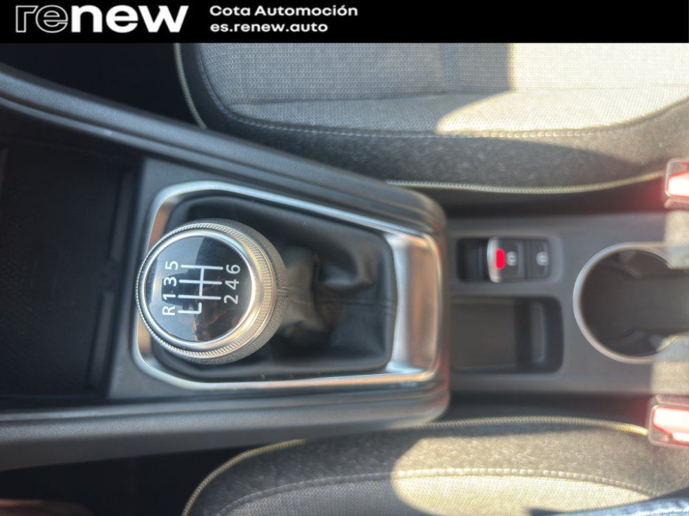 Renault Captur II Techno miniatura 19