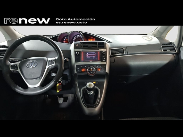 Toyota Verso Comfort foto 12