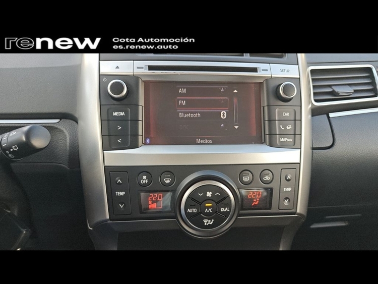 Toyota Verso Comfort foto 24