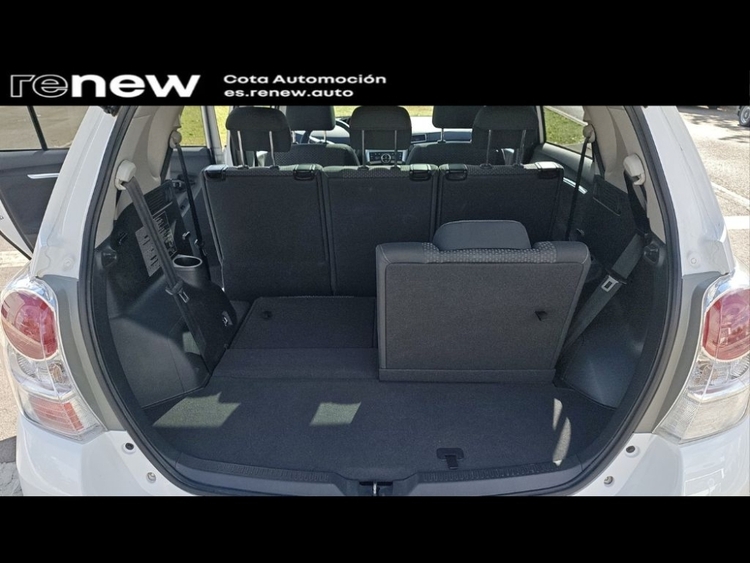 Toyota Verso Comfort foto 26