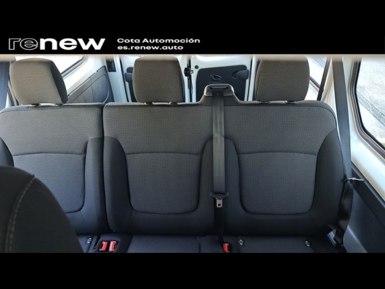 Renault Trafic Mixto N1 L2H1 3,0t (5/6 plazas) largo foto 8