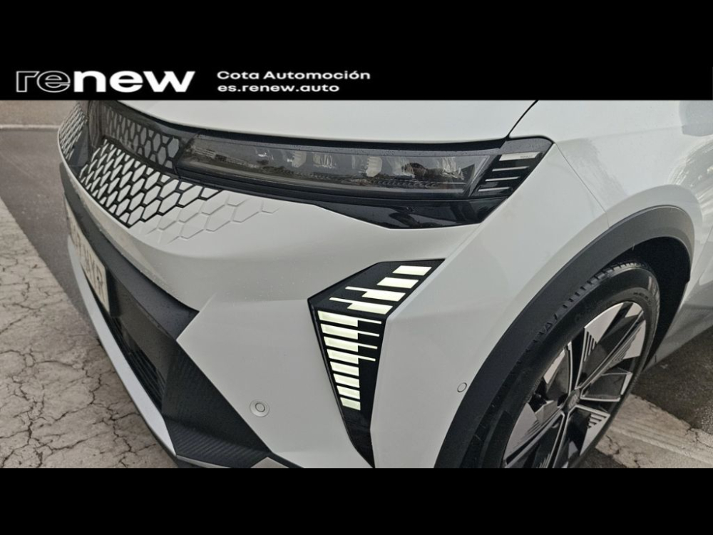 Renault Scenic 220 Long Range Techno foto 24