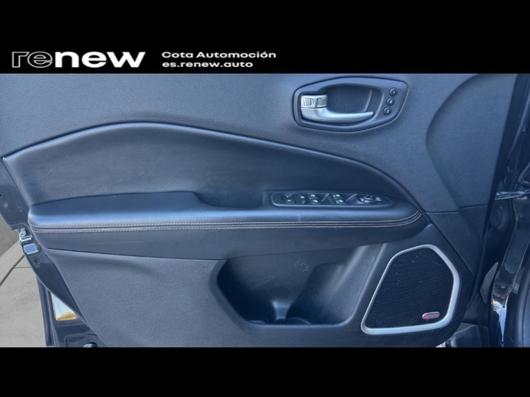 Jeep Compass Limited 4WD foto 19