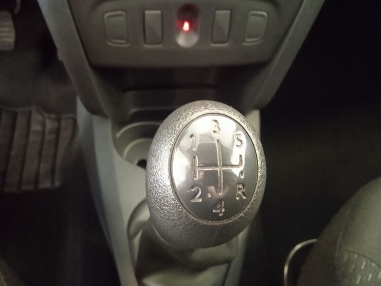 Dacia Sandero Essential foto 17