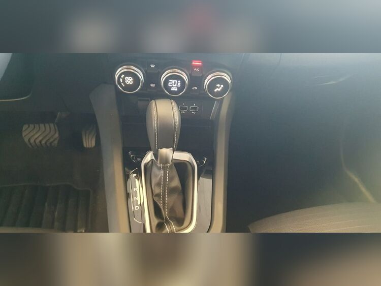 Renault Arkana Equilibre foto 11